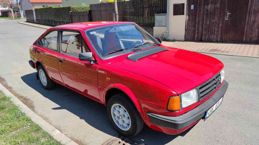 Škoda 130 Rapid  - foto 3