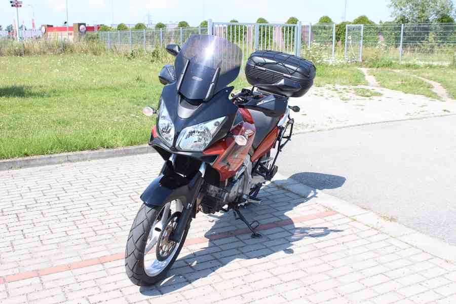 Suzuki DL 650 V-Strom - foto 16