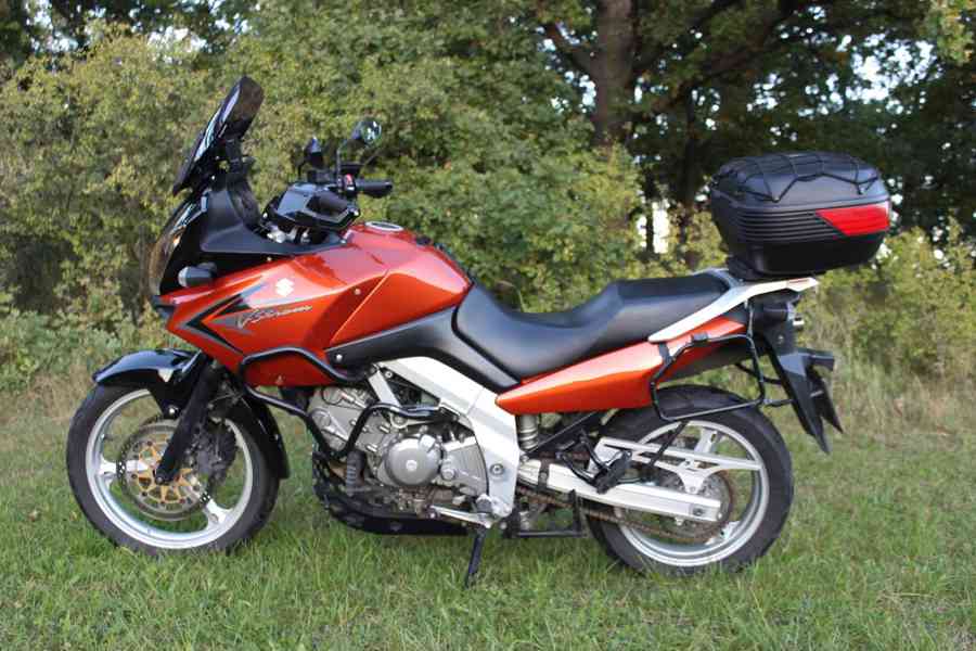 Suzuki DL 650 V-Strom - foto 3