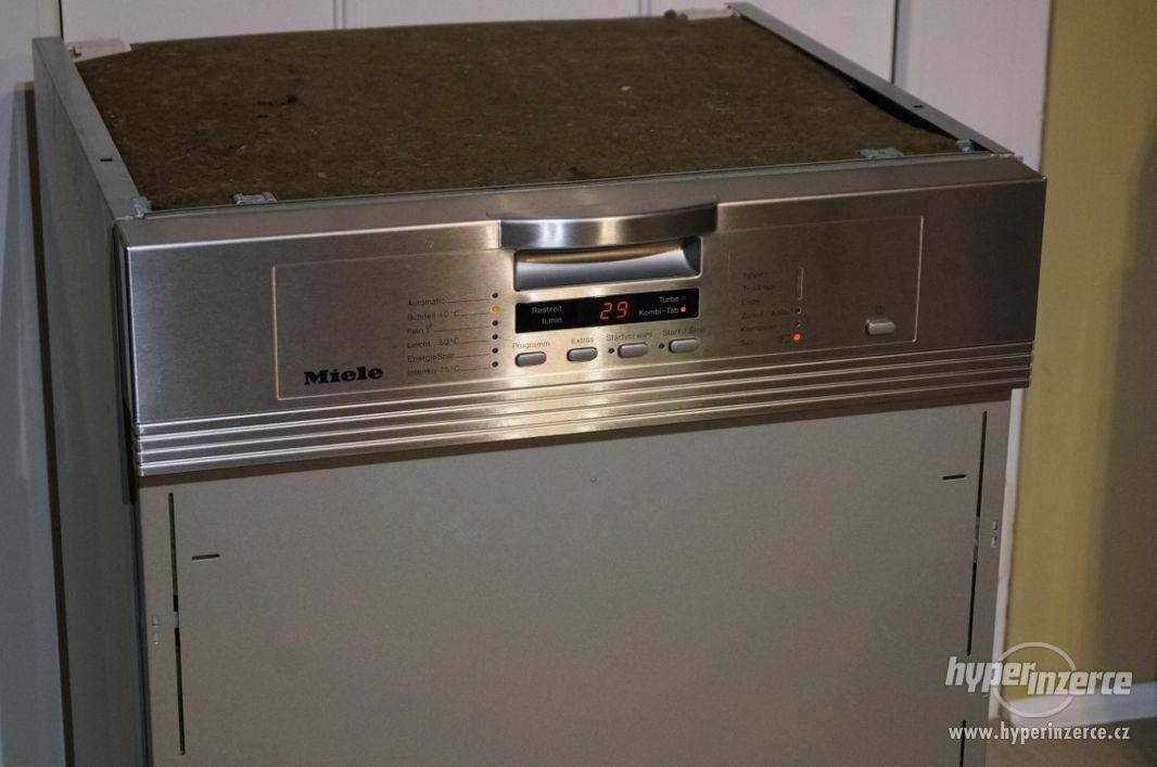 Miele Geschirrspüler G 1222 Sci Fehler F24 Myčka nerezová Miele vestavná G 1222 SCi, tři koše - bazar