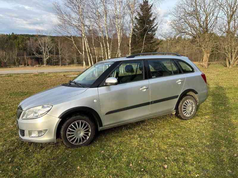 Škoda Fabia 1,2   TSI - r. 2012 - foto 8