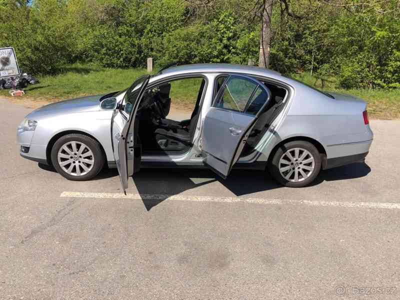 Volkswagen Passat 2,0   B6 TDI • 125 kW • 2007 - foto 13