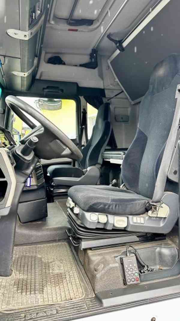 Eur4 valník 6x2 MAN +ruka HMF 12tm / 12m dosah HR - foto 12