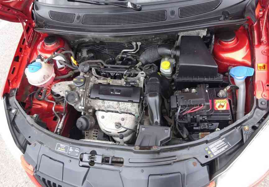 Škoda Fabia 1.2i Combi r.v.2009 1.Majitel stk:5/2028 - foto 16