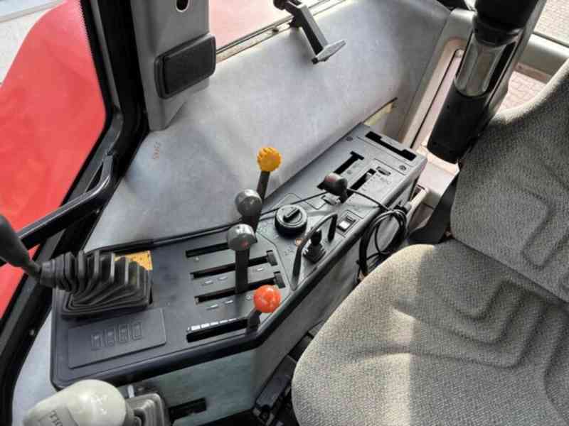 Traktor Case IH Maxxum 5140 Pro - foto 13