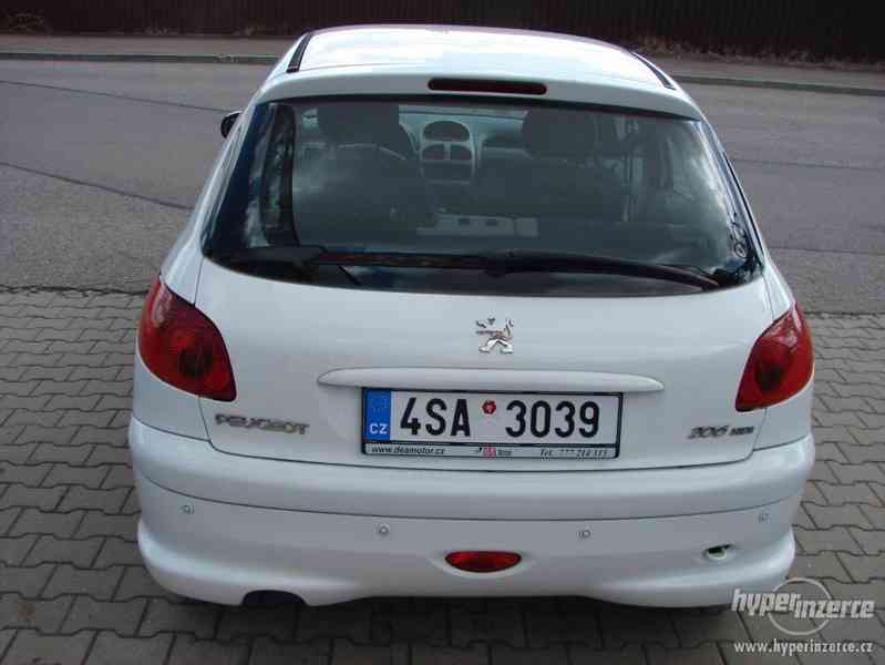 Peugeot 206 1.4 HDI r.v.2005 - foto 4