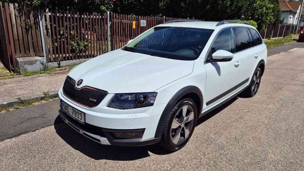 Škoda Octavia 2,0   135 kW, DSG, r.v.2016, bílá - foto 1