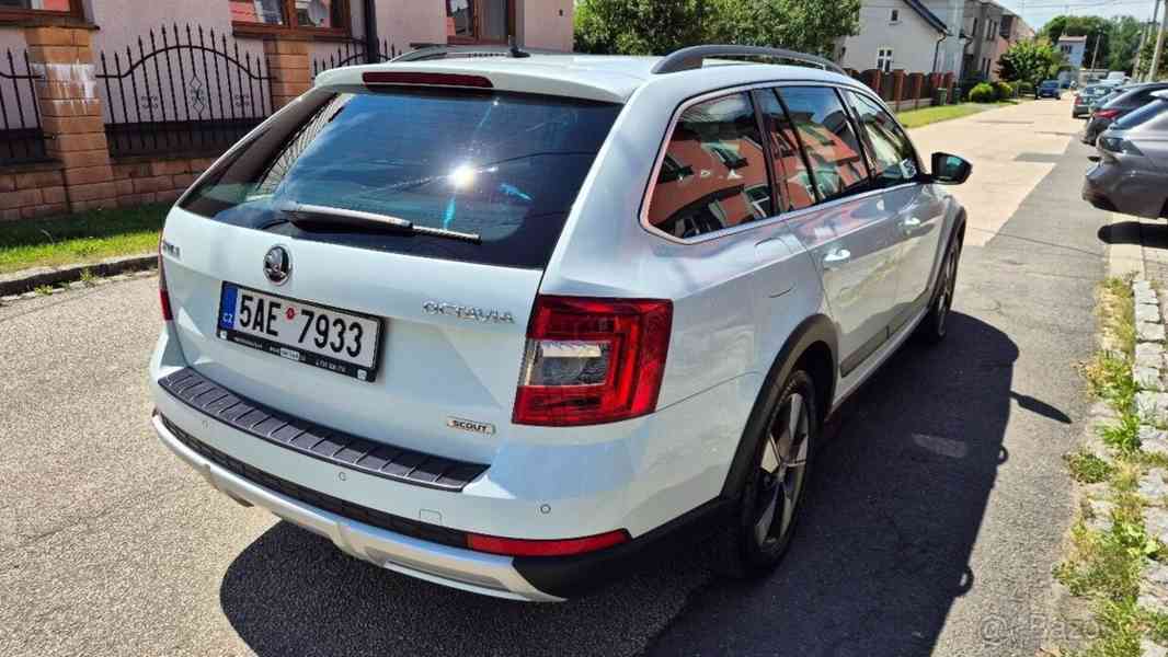 Škoda Octavia 2,0   135 kW, DSG, r.v.2016, bílá - foto 3