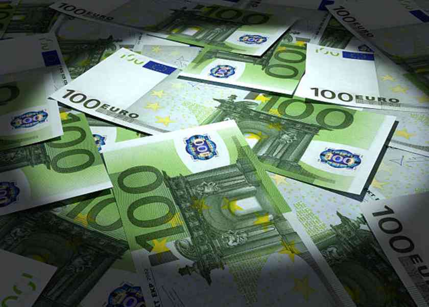 Nabídka finančních půjček pro každého v České republice