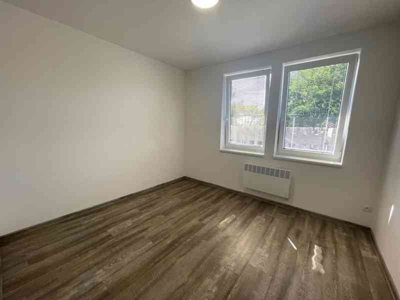 PRONÁJEM NEBYTOVÉHO PROSTORU, BRNO-MALOMĚŘICE  - foto 2