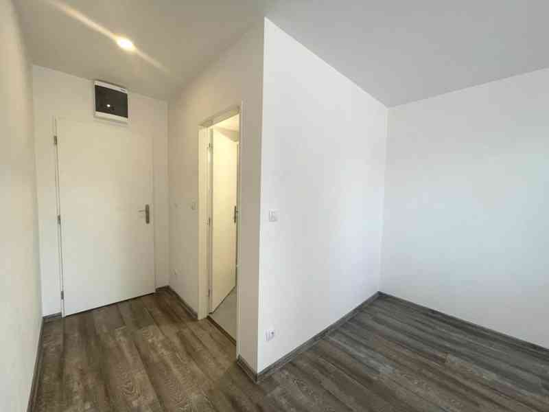 PRONÁJEM NEBYTOVÉHO PROSTORU, BRNO-MALOMĚŘICE  - foto 12