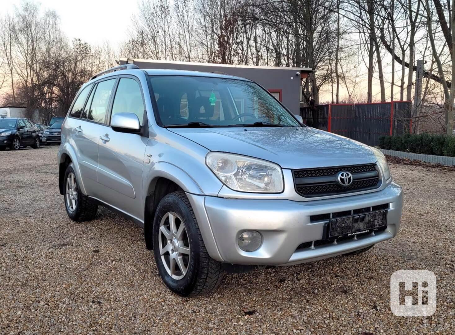 Toyota RAV4 2.0i Sol benzín 110kw - foto 1
