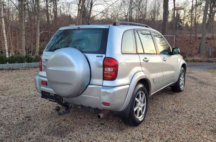 Toyota RAV4 2.0i Sol benzín 110kw - foto 7