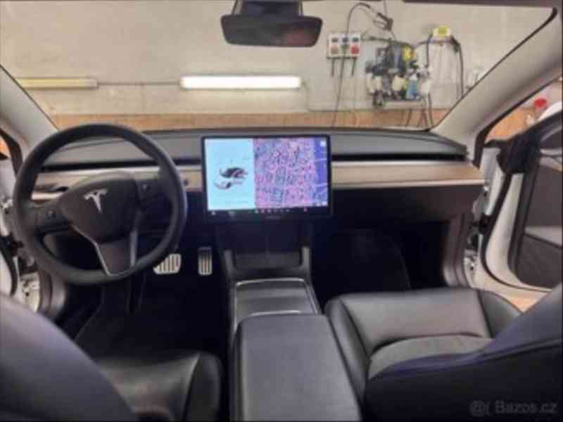 Tesla Model 3 Performance (Po-facelift 2021) - foto 4