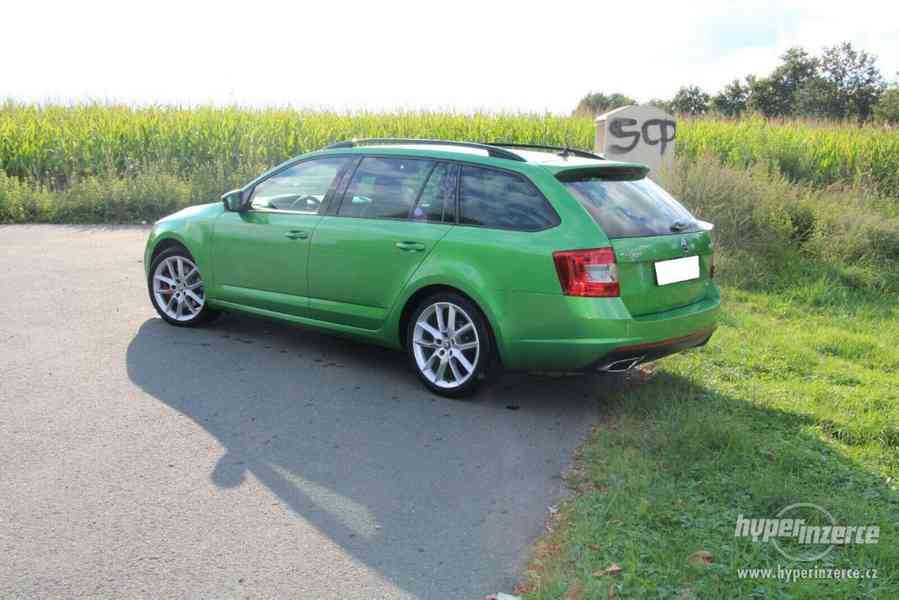 Skoda Octavia Combi 2.0 TDI (Green tec) DSG RS - foto 3