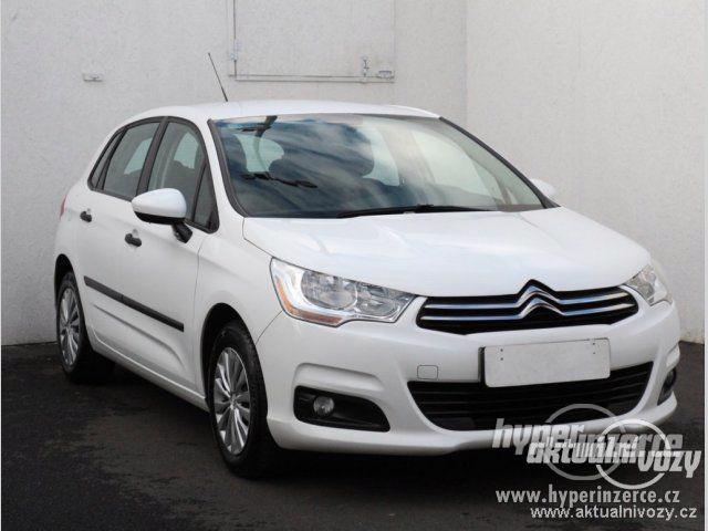 Citroën C4 1.6, nafta,  2014, navigace - foto 1