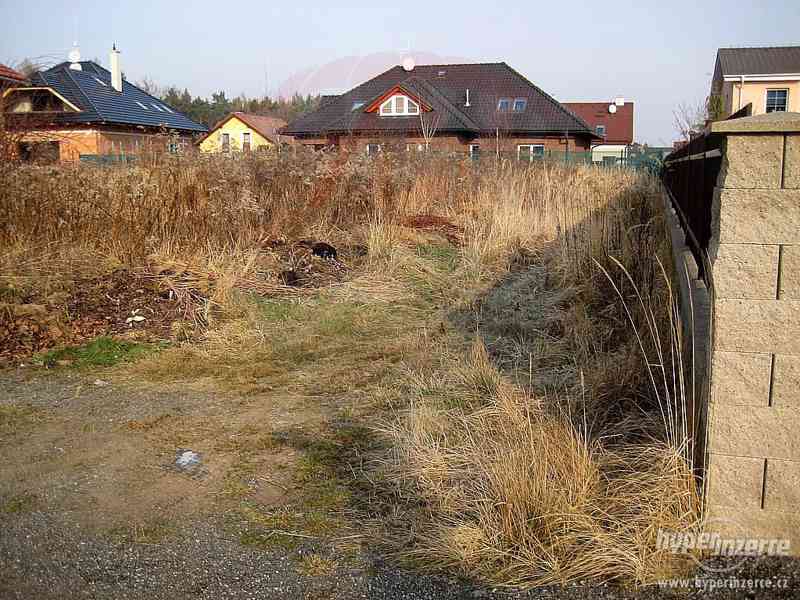 pěkný pozemek v blízkosti Klánovického lesa 713 m2 Úvaly - foto 4