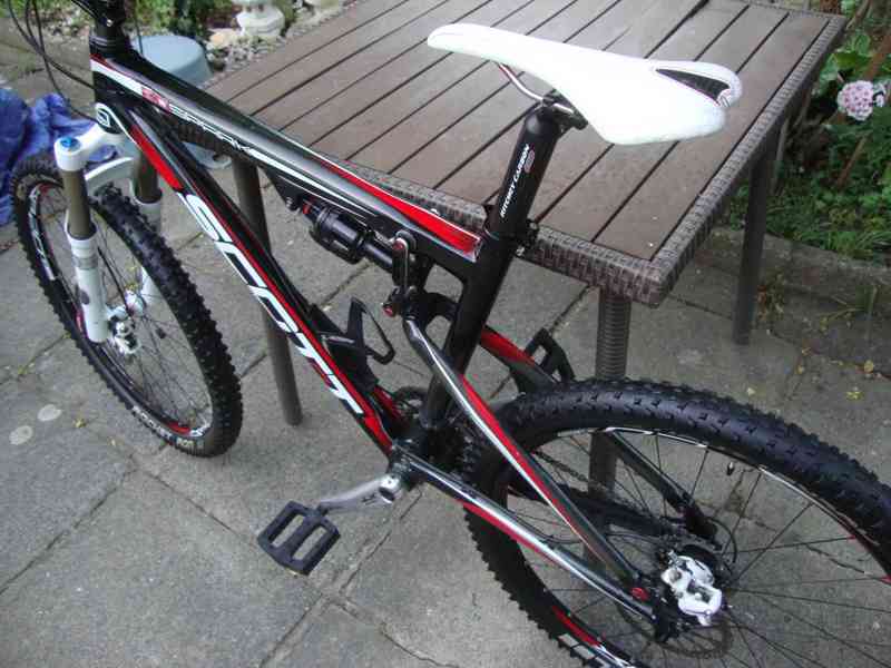 Kolo Scott Spark 20 MTB XC FS celokarbon super stav - foto 4