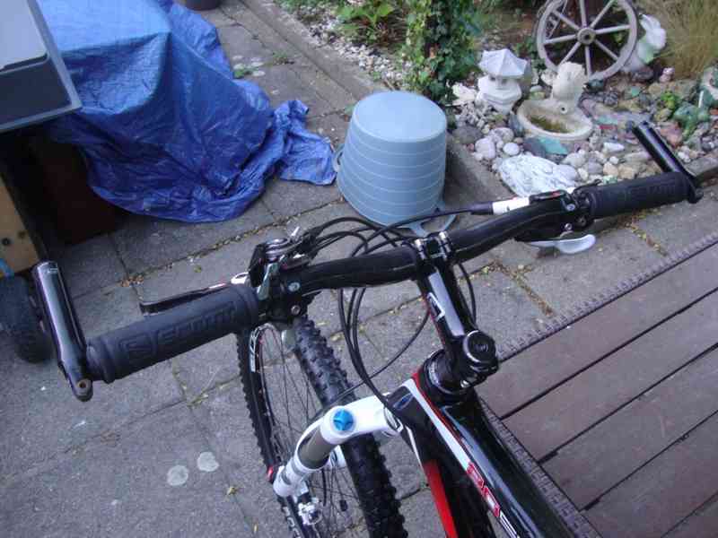 Kolo Scott Spark 20 MTB XC FS celokarbon super stav - foto 11
