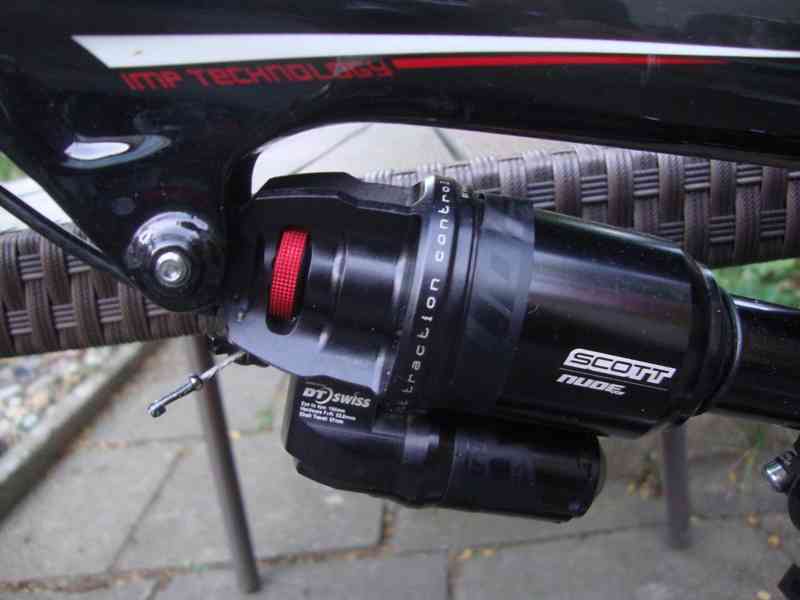 Kolo Scott Spark 20 MTB XC FS celokarbon super stav - foto 7
