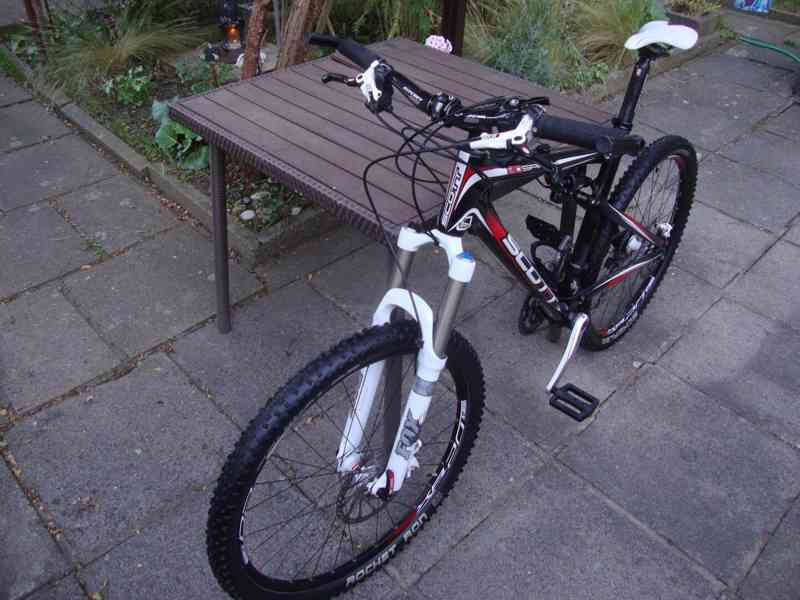 Kolo Scott Spark 20 MTB XC FS celokarbon super stav - foto 3