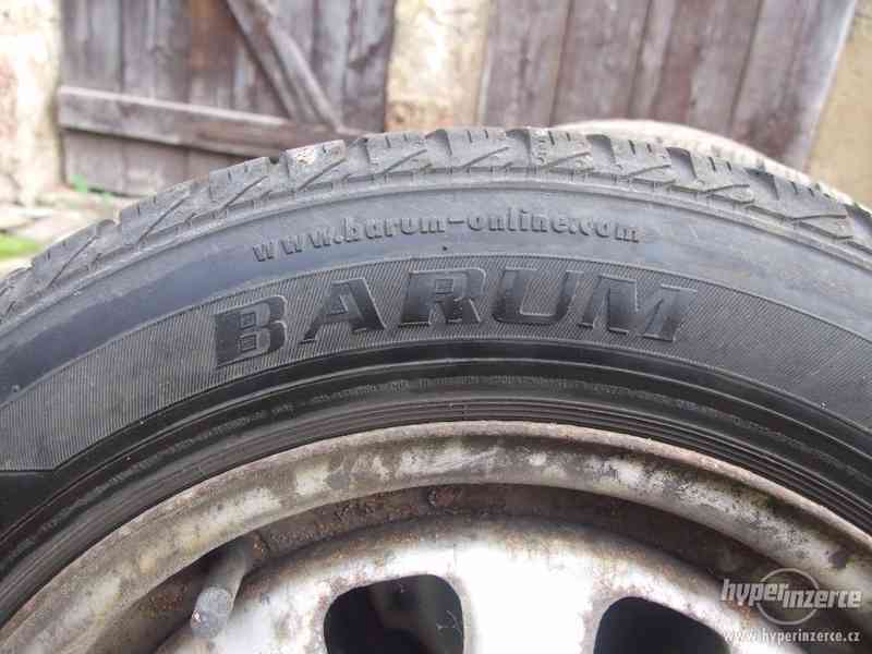 Prodám použité zimní pneu + disky 175/65 R14 Barum Polaris - foto 5