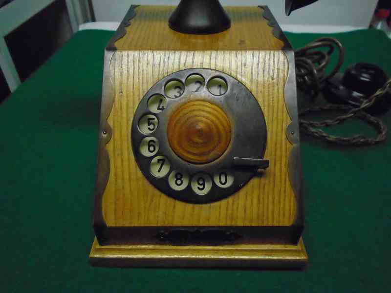 Retro dřevěný telefon Tesla C20 1974 super sběratelský stav - foto 2