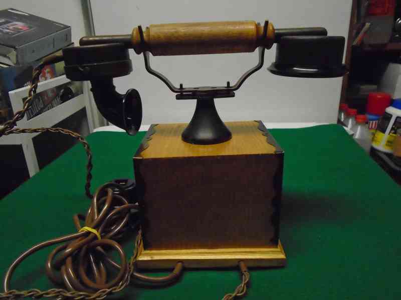 Retro dřevěný telefon Tesla C20 1974 super sběratelský stav - foto 5