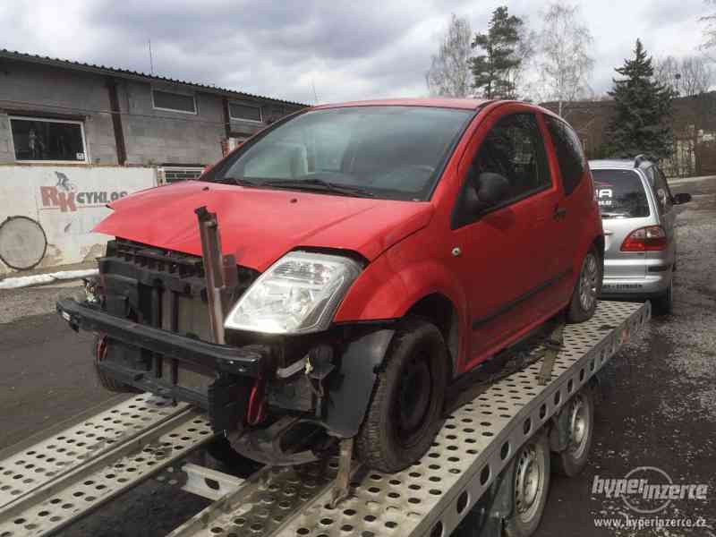 Citroen C2 1,1i - prodej dílů. - foto 3