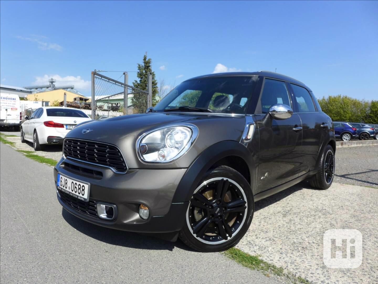 Mini Countryman 2,0 SD 4X4, VÝHŘEV, NAVI - foto 1