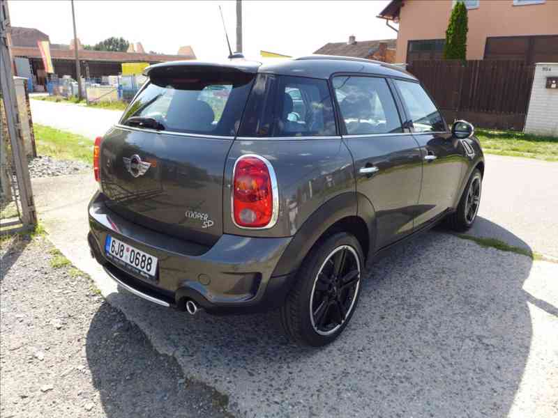 Mini Countryman 2,0 SD 4X4, VÝHŘEV, NAVI - foto 3