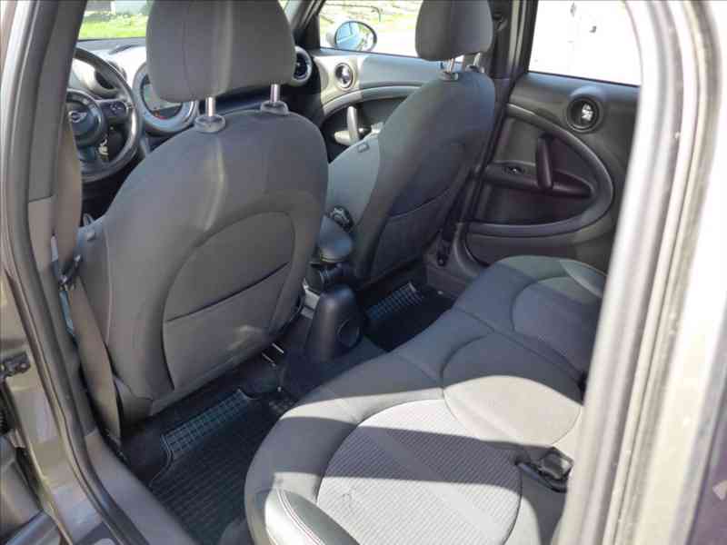 Mini Countryman 2,0 SD 4X4, VÝHŘEV, NAVI - foto 6
