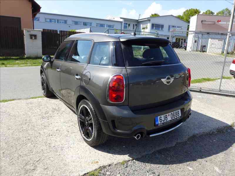 Mini Countryman 2,0 SD 4X4, VÝHŘEV, NAVI - foto 4