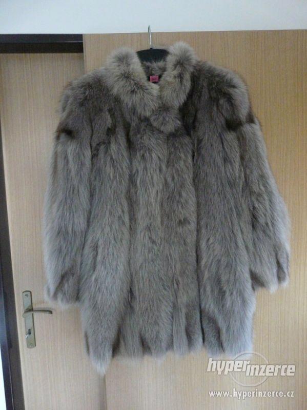 luxusní dámský kožich - PALETO ze stříbrné lišky - foto 2