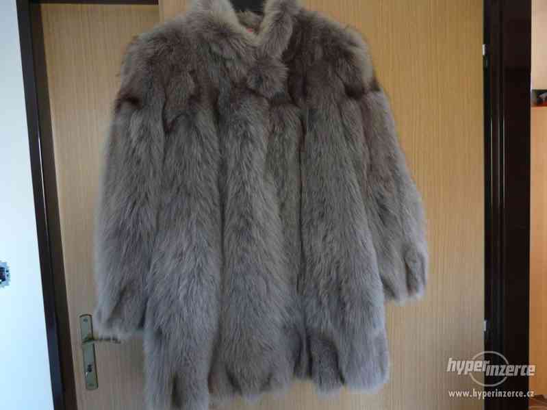 luxusní dámský kožich - PALETO ze stříbrné lišky - foto 6