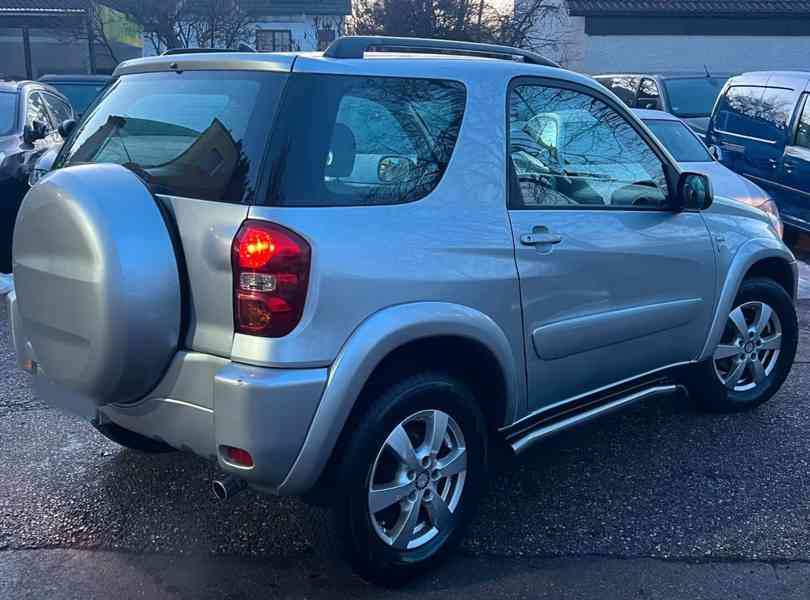 Toyota RAV 4 2.0i Sol 4x4 benzín 110kw - foto 6
