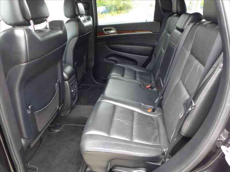 Jeep Grand Cherokee 3,0 D 4X4 - LIMITED - foto 6