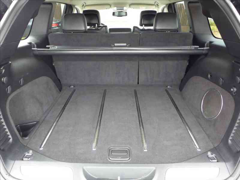Jeep Grand Cherokee 3,0 D 4X4 - LIMITED - foto 8