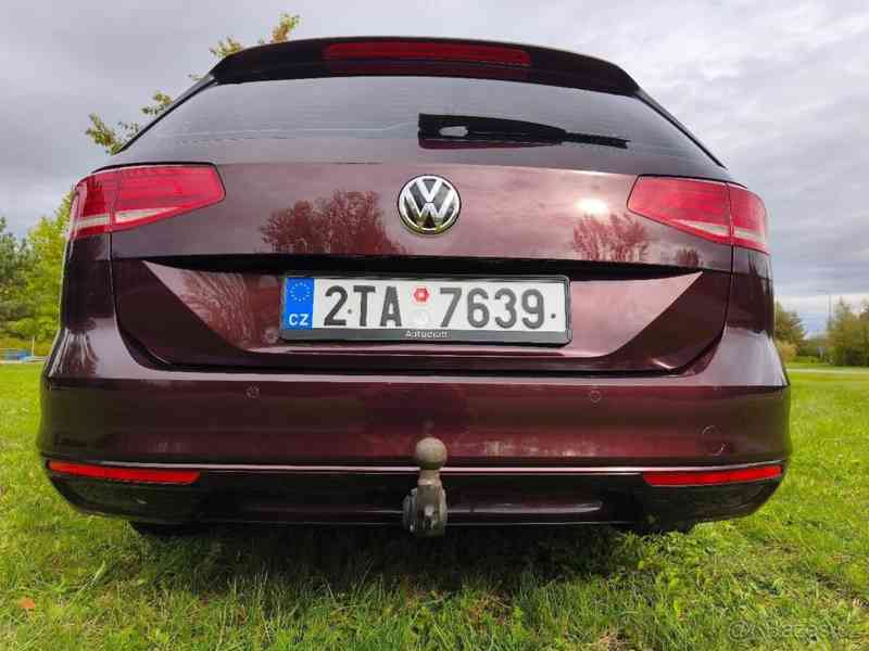 Volkswagen Passat 2,0   TDI 110 kW comfortline - foto 13