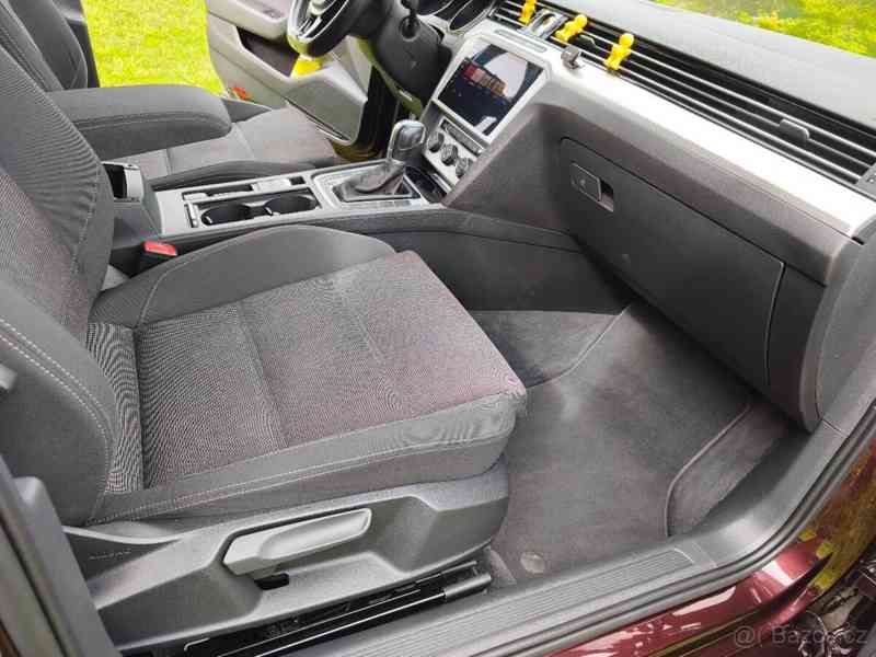 Volkswagen Passat 2,0   TDI 110 kW comfortline - foto 16