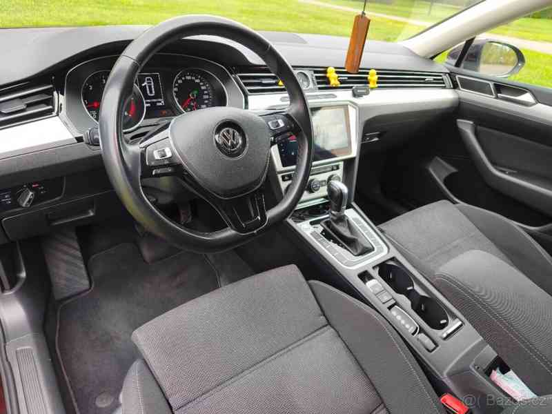 Volkswagen Passat 2,0   TDI 110 kW comfortline - foto 8