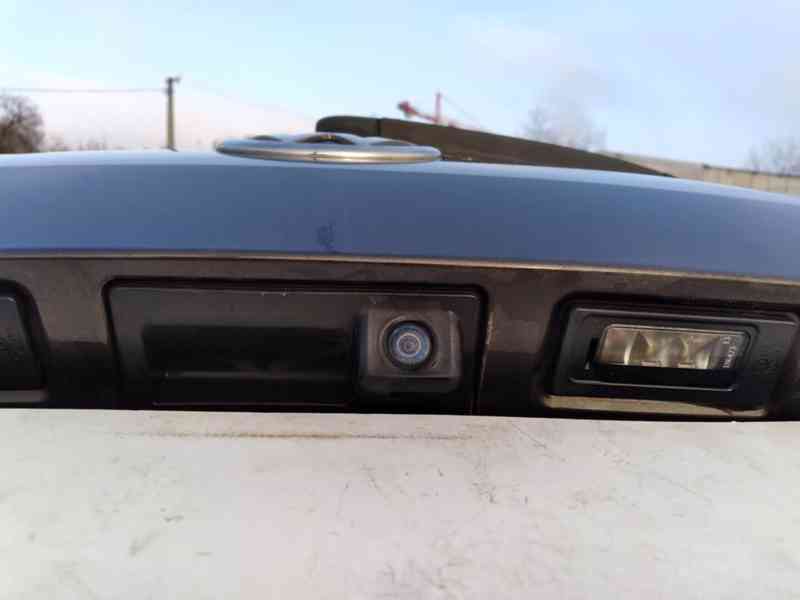 VOLKSWAGEN SHARAN 2.0 TDI DSG PANORAMA 7 MÍST SERVISKA - foto 43