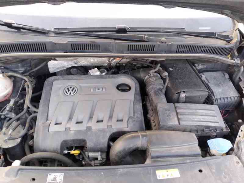 VOLKSWAGEN SHARAN 2.0 TDI DSG PANORAMA 7 MÍST SERVISKA - foto 47