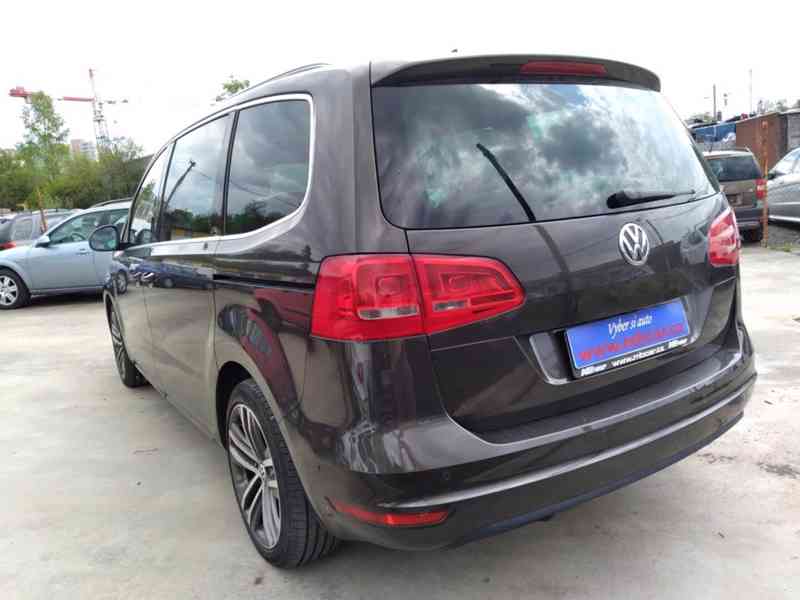 VOLKSWAGEN SHARAN 2.0 TDI DSG PANORAMA 7 MÍST SERVISKA - foto 8