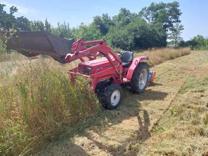 Japonský traktor shibaura 27 hp perkins motor - foto 2