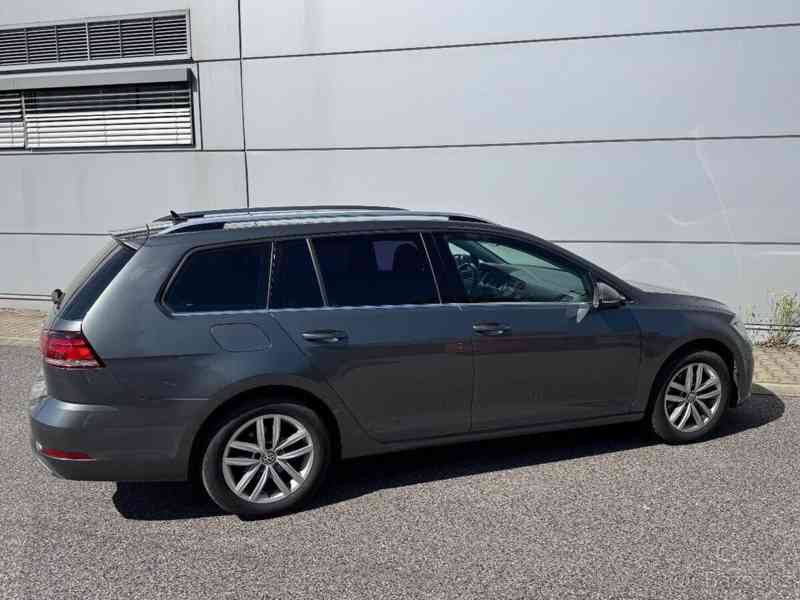Volkswagen Golf 2,0   Variant VII - foto 5