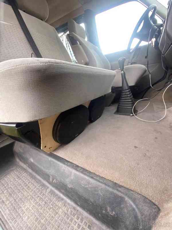 Volkswagen Transporter 2,5   tdi 75kW - foto 18