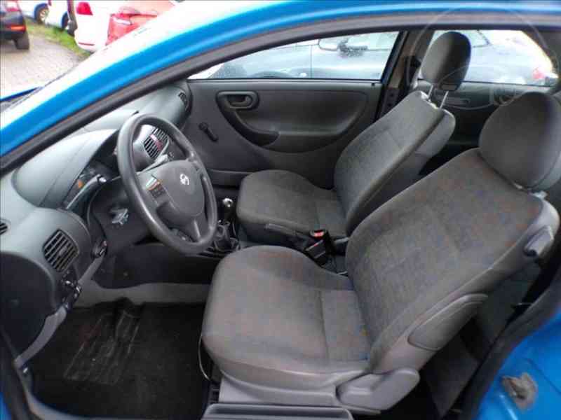 Opel Corsa 1,0 i POSILOVAČ ŘÍZENÍ - foto 6