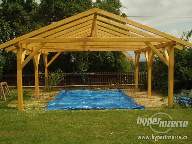 Dřevěný přístřešek/Dvougaráž - foto 4