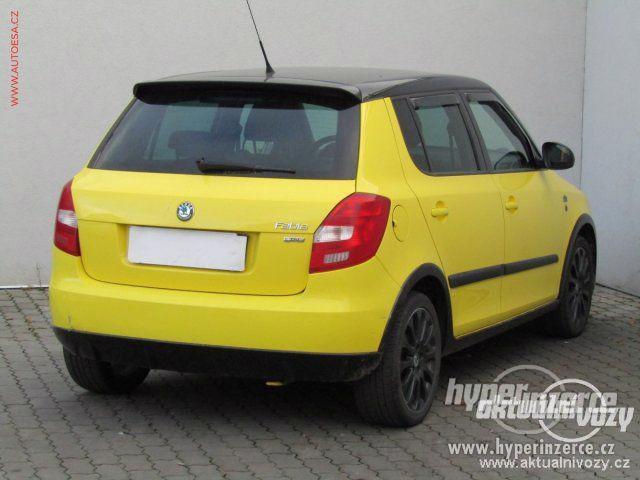 Škoda Fabia 1.2, benzín, rok 2011 - foto 7